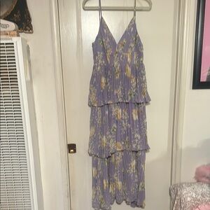 Astr Lavender Floral accordion pressed Maxi Dress